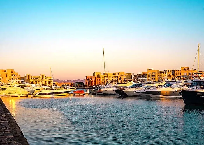 Üdülőközpont Mosaique El Gouna 4*